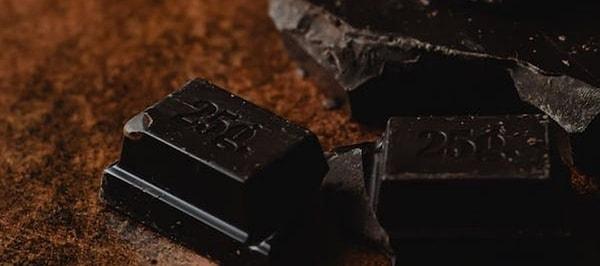 3. Peki ya çikolata lekesini çıkaracak en etkili madde hangisi?