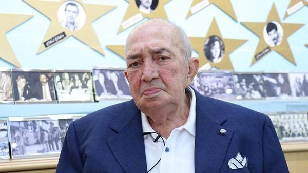 Gerçek bir sinema emekçisi olarak anılan Türker İnanoğlu'nun anısına geçtiğimiz saatlerde İstanbul'daki TİM Show Center'da bir veda töreni düzenlendi.