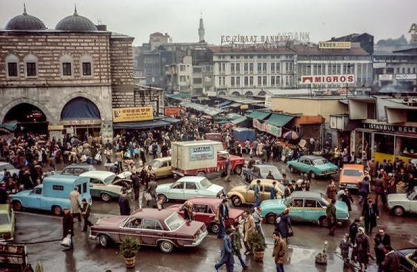 İstanbul'un eski fotoğraflarına baktığınızda şehrin ne kadar değiştiğini fark etmek mümkün.