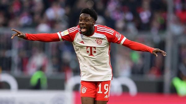 2019 yılında ülkesinin Vancouver takımından Alman devi Bayern Münih'e 10 milyon euro bedelle transfer olan Kanadalı, bu kez transfer haberi ile değil bir itirafı ile gündeme geldi.