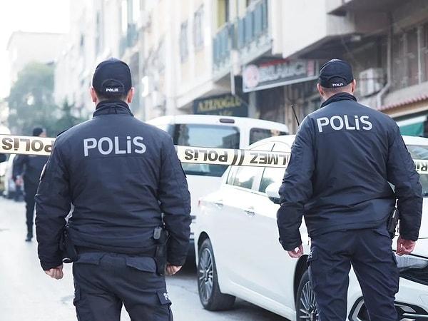 Sözcü'den Hazar Dost'un haberine göre, İstanbul Sarıyer’de görevli polis memuru Y.A., mart ayında devriyeye çıktığı sırada sarıklı ve cübbeli bir kişiden şüphelinince kimlik kontrolü yapmak istedi.