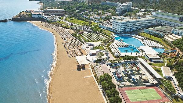9. Acapulco Resort Convention SPA Hotel, Kıbrıs