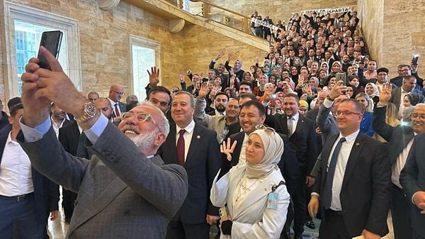Sözcü’de yer alan habere göre; AK Parti Grup Başkanvekili ve Manisa Milletvekili Bahadır Yenişehirlioğlu, paylaştığı fotoğrafı silmek zorunda kaldı.