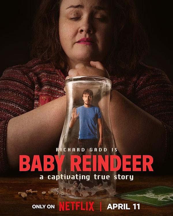 Netflix'te yayınlanan ve gerçek hikayesiyle adeta hit bir dizi haline gelen 'Baby Reindeer' hakkında spekülasyonlar devam ediyor. Dizi, 38 yaşındaki Jessica Gunning tarafından canlandırılan Martha'nın İskoç komedyen Richard Gadd'ı birkaç yıl boyunca takip ederek taciz etmesini konu alıyor.