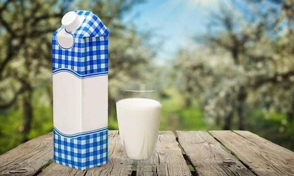 ABD Gıda ve İlaç İdaresi de ticari süt tedarikinin hâlâ güvenli olduğunun altını çizdi.