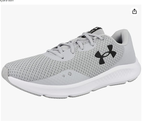 Under Armour'ın  çığır açan modeli Erkek Charged Pursuit, şıklığı ve işlevselliği bir arada sunarak trend ayakkabılar arasında kendine özgü bir yer ediniyor.