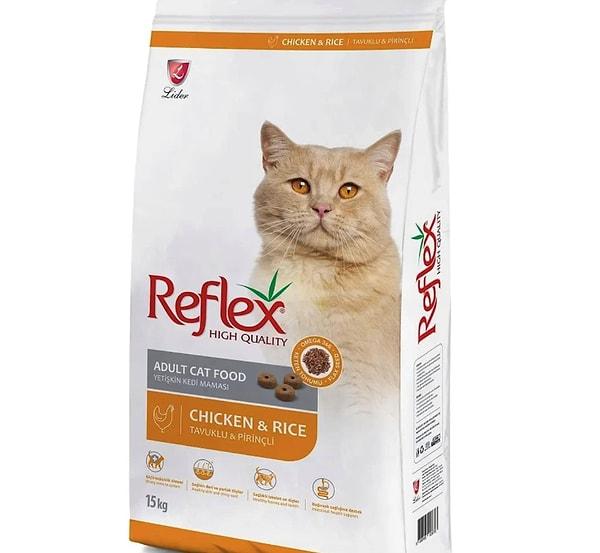 2. Yavru kedilerin severek tükettiği Reflex tavuklu ve pirinçli kedi maması.
