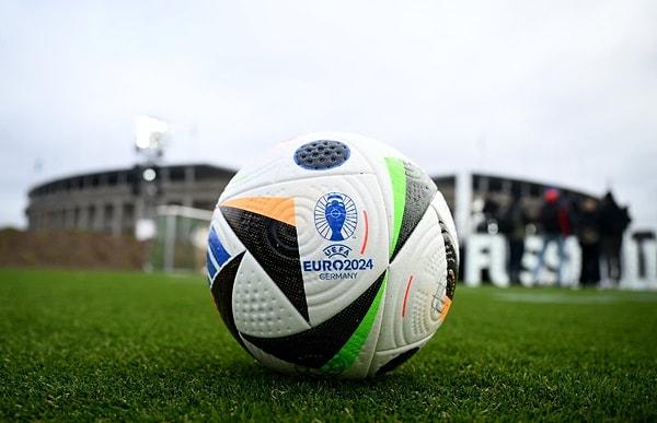 Takımların kadro listelerini UEFA'ya sunma tarihi ise 7 Haziran olarak belirlendi.