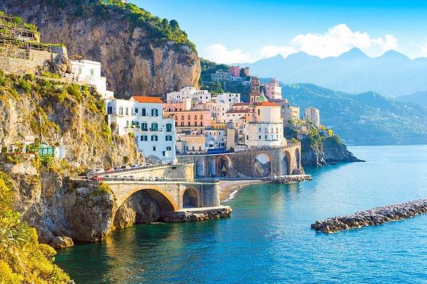 6. Amalfi Kıyıları, İtalya: 977 pound (Yaklaşık 39 bin TL)