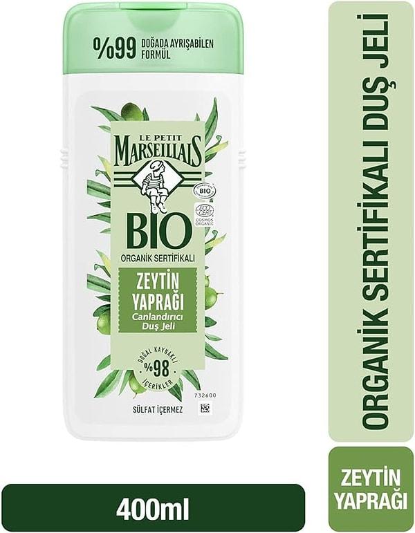 6. Vücudum temiz içerikli ürünlerle temizlenmeyi hak ediyor diyenler için Le Petit Marseillais Bio organik sertifikalı duş jeli.