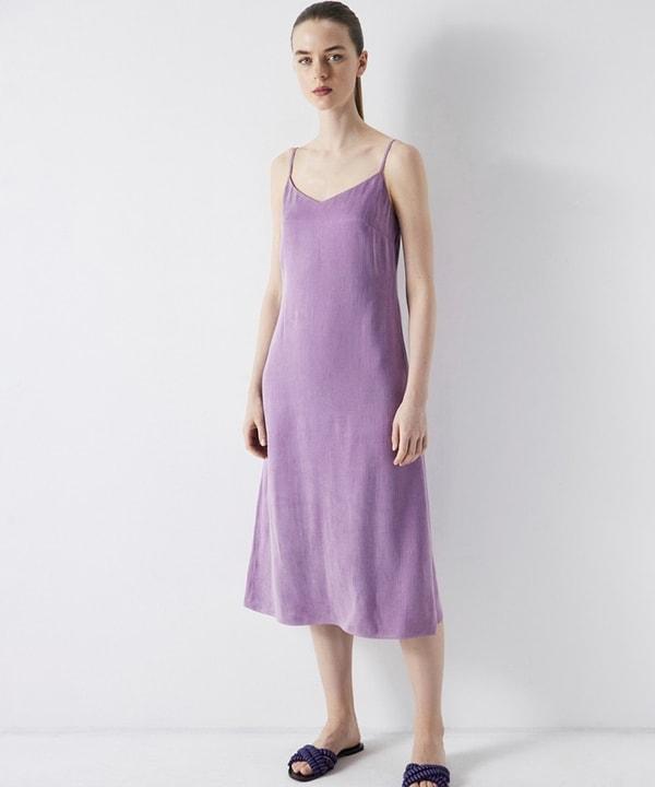 11. İpekyol Askılı Midi Lila Elbise