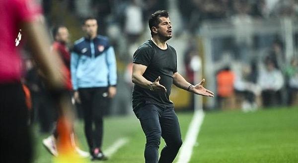 Maçın ardından değerlendirmelerde bulunan Ankaragücü Teknik Direktörü Emre Belözoğlu, Beşiktaş tribünleri hakkında konuştu.
