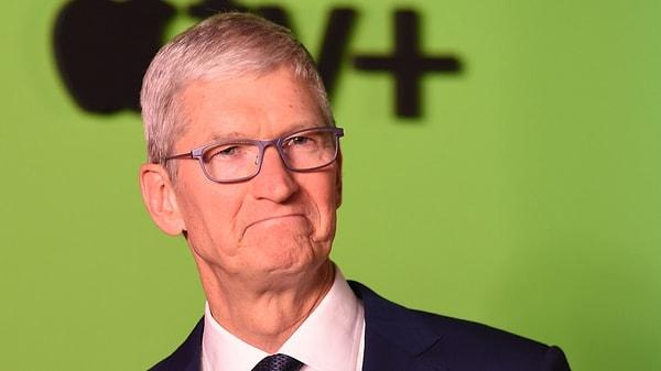 Hal böyleyken, Apple'da ünlü yöneticinin halefinin kim olacağına dair birçok farklı isim de şimdiden söylentilere dahil oldu.