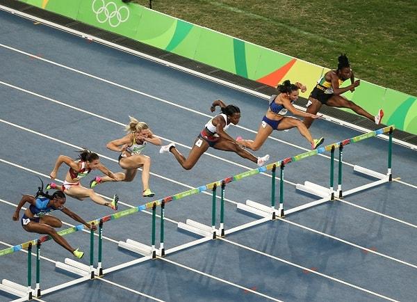 6. Kadınlar 100 metre engelli koşuda altın madalyanın sahibi hangi ülke oldu?