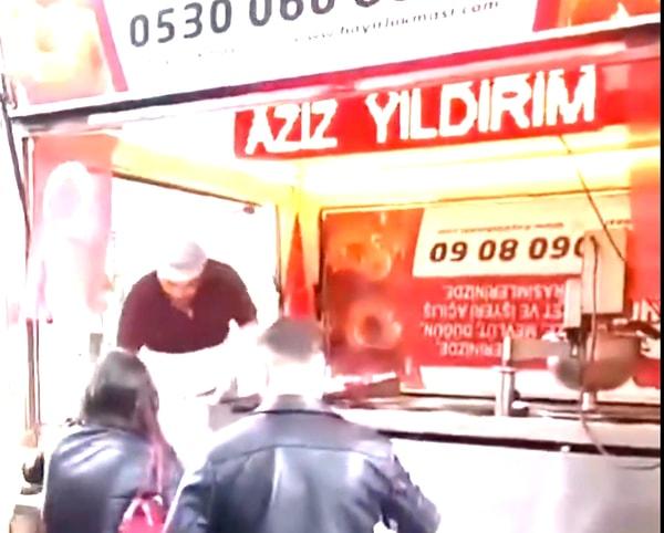 Yıldırım'ın adaylık haberi taraftarda heyecan yarattı. Fenerbahçeli bir taraftar Kadıköy'de lokma döktürdü.