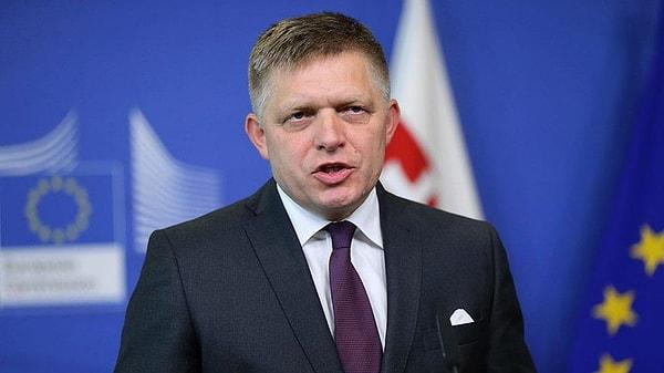 TASR haber ajansının bildirdiğine göre, Slovakya Başbakanı Robert Fico bir hükümet toplantısının ardından vuruldu.
