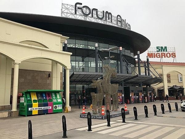 Alacaklı olan bankalar mahkemeye sundukları savunmada, mevcut tabloda krizden çıkmanın mümkün olmadığını savunurken, Forum AVM'lerin talebi haklı bulunularak 1 yıllık kesin mühlet kararı alındı. AVM'lerin varlıkları 1 yıl süreyle haczedilemeyecek.