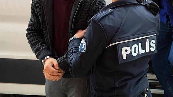 Sosyal medyadaki tartışmalar sonrası Diyarbakır Emniyet Müdürlüğü’ne bağlı polis ekipleri, sabah saatlerinde Yenişehir İlçesi’ndeki Sanat Sokağı’nda bulunan kafeye baskın düzenledi.