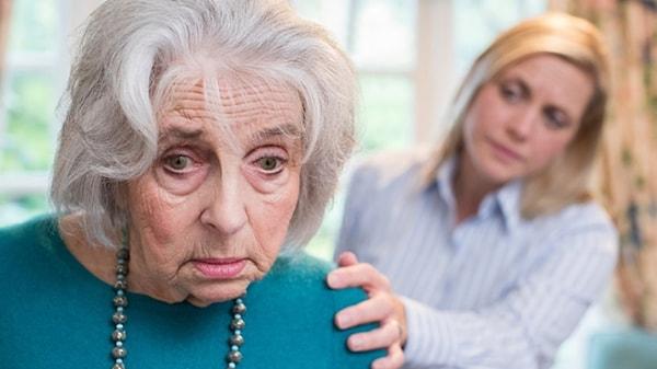 İngiltere'nin başkenti Londra'daki Queen Mary Üniversitesi araştırmacıları, birçok kişiyi yakından ilgilendiren Alzheimer hastalığına dair bir çözüm yolu aramak için araştırmalarına hız kazandırdı.