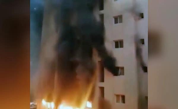 Kuveyt’in güneyinde bulunan Ahmedi iline bağlı Mankaf bölgesinde bulunan iki binada yerel saatle 06.00’da yangın çıktı.