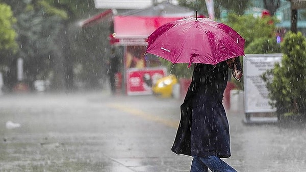 Meteoroloji Genel Müdürlüğü tarafından hazırlanan hava tahmin raporuna göre yağışlı bölgeler şu şekilde: Bayramın birinci günü Batı ve Doğu Karadeniz, Orta Karadeniz kıyıları ile Doğu Anadolu'nun kuzeydoğu kesimleri.