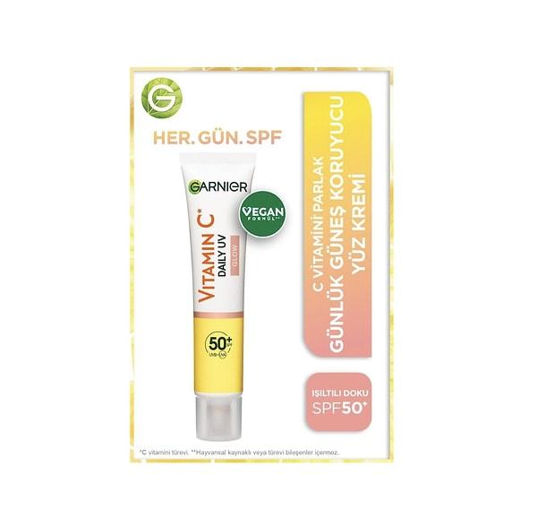 11. Garnier C Vitamini Parlak Günlük Güneş Koruyucu Fluid Yüz Kremi Işıltılı Doku SPF50+ 40ML