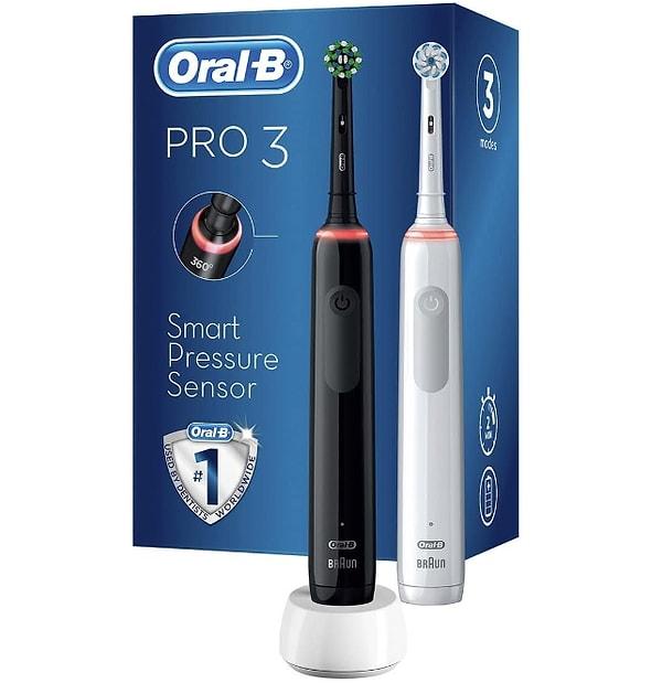1. Oral-B Pro3-3900 Şarj Edilebilir Diş Fırçası 2'li Set Siyah & Beyaz