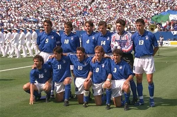 6. 94 Dünya Kupası, İtalya efsane kadroyla finalde penaltı atışlarıyla hangi ülkeye şampiyonluğu son anda kaptırmıştı?