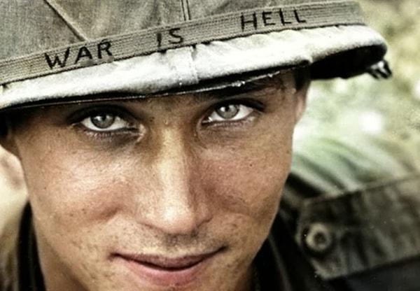 Vietnam Savaşı'na katılan bir asker, tarih 1965