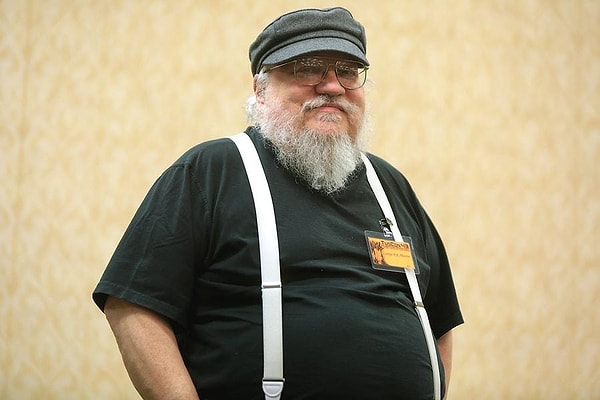 "Anime bana yetmez, film lazım, dizi lazım!" diyen hayranlar için de geçtiğimiz günlerde George R.R. Martin umut veren açıklamalarda bulunmuştu.