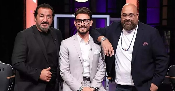 Yeni sezon heyecanı süren MasterChef'te 3'lü düellolarla final turu için yarışmacılar belirleniyor.