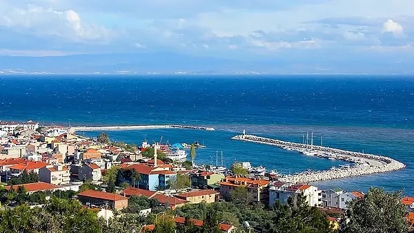 Tatil sezonu açıldı açılmasına ancak ağız tadıyla bir tatil yapabilen yok.