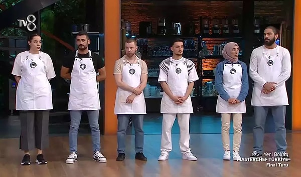 MasterChef Türkiye'de 2024 sezonu başlamak üzere. 3. grubun ardından 15 kişi belirlendi ve yarından itibaren son grup gelecek.