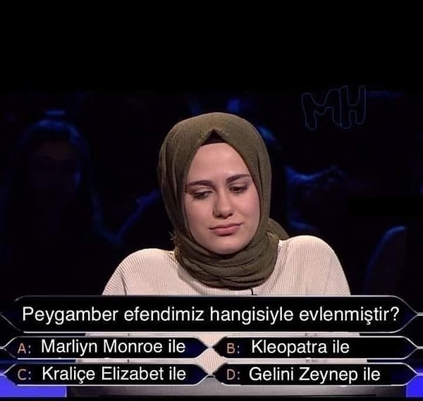 Milyonlarca etkileşim alan shop'lu paylaşımda Merve Hanım'ın başörtülü olmasını kullanan kişi "Peygamber efendimiz hangisiyle evlenmiştir?" sorusunu yazmıştı.