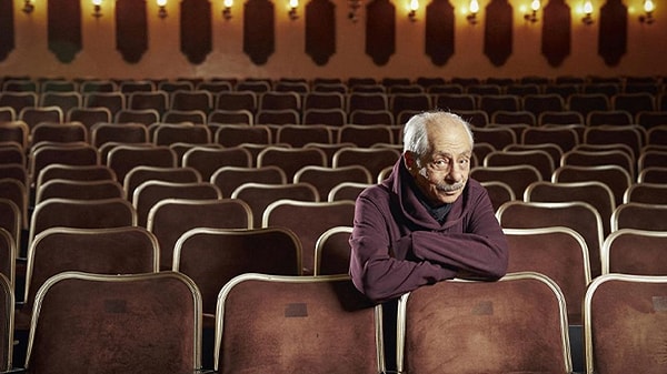 Rol aldığı filmler önemli uluslararası festivallerde boy gösterdi ve pek çok ödül kazandı. 1982 yılında oynadığı 'At' filmi ve 1983'teki 'Faize Hücum' filmleriyle 'En İyi Erkek Oyuncu' dalında Antalya Film Festivali'nde iki kez Altın Portakal ödülünü kazandı.