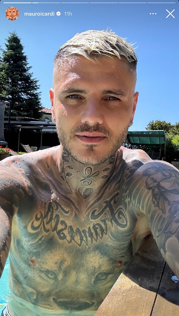 Icardi havuz keyfi yaptı.