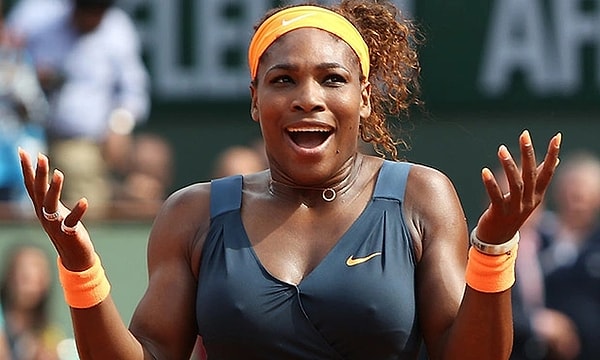 Elbette her başarılı kadın sporcu küçük memelere sahip değil. Williams kardeşlerden Serena Williams, büyük memelere sahip olsa da başta Wimbledon olmak üzere sayısız başarıya imza atmayı başarmıştı!