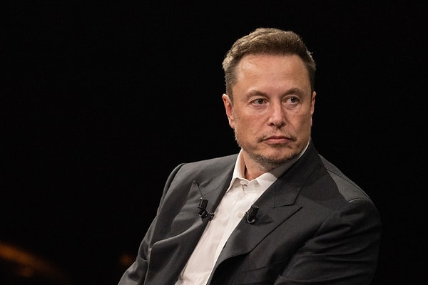 Following the approval of a sexual identity law in California, Elon Musk decided to move his companies to Texas.