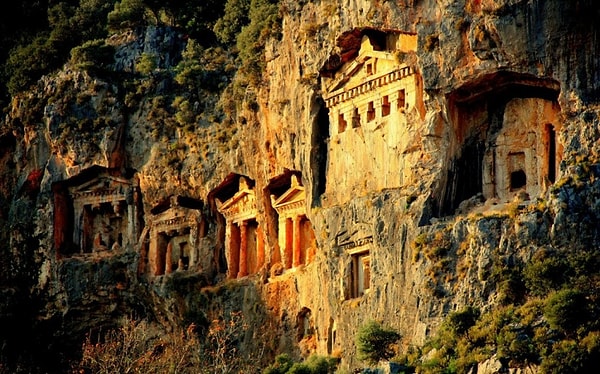 Dalyan'da doğa harikalarını keşfedin.