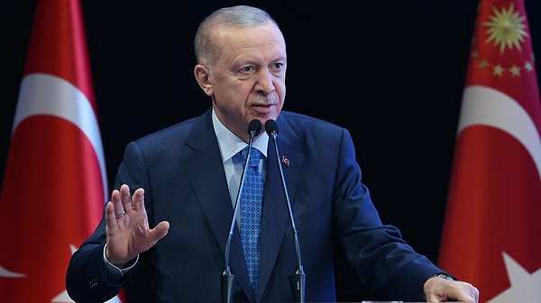 Cumhurbaşkanı Recep Tayyip Erdoğan ise Katz'a "klavye delikanlısı" diyerek şu sözlerle karşılık verdi 👇