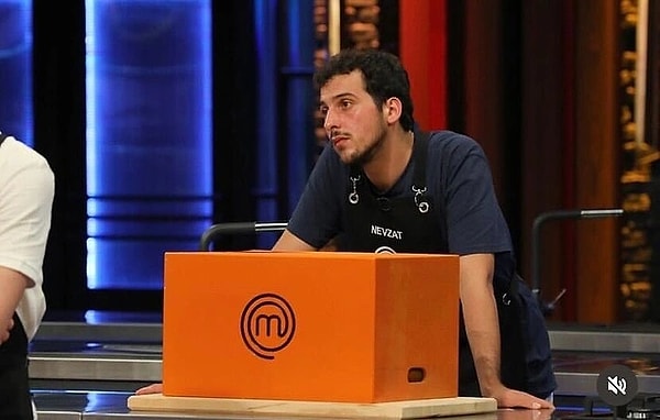 8. MasterChef'in son yarışmacısı daha ilk günden nazarlandı! Sosyal medya onun övgüleri ile yıkılıyor. Peki, kimdir bu Nevzat Güray Gürol? Sizler için araştırdık, öğrendik!