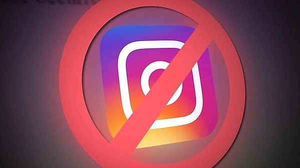 2 Ağustos Cuma günü BTK tarafından ansızın Instagram'a getirilem erişim engeli ülkeyi ayağa kaldırdı adeta. Başta ünlüler, fikir, düşünce ve tepkilerini oradan paylaşanlar ve ünlüler olmak üzere herkes bu duruma büyük tepkiler gösterdi.