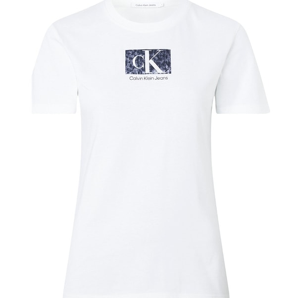 3. Calvin Klein Jeans Bisiklet Yaka Baskılı Beyaz Kadın T-Shirt J20J221634