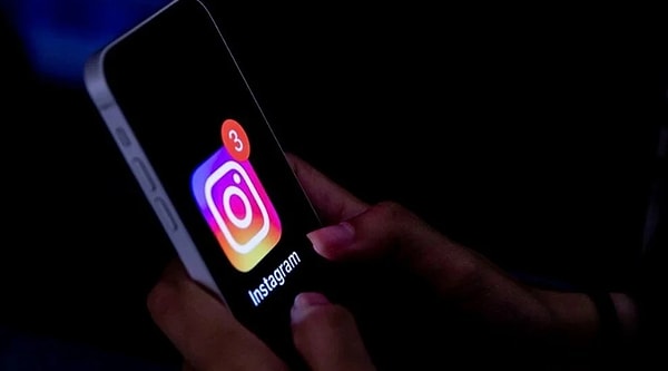 Türkiye Cumhuriyeti yasalarına aykırı olan gönderiler Instagram'da kaldırılacak.