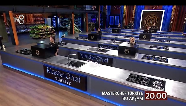 MasterChef Türkiye yeni sezonunda ana kadro ile ilk hafta tamamlandı. Bir yandan yedekler kazanırken diğer yandan kadroya katılan yarışmacılar şanslarını kaybediyor.