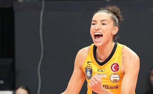 VakıfBank’ın takım kaptanlığını yapan Brezilyalı smaçör Gabi Guimaraes’in Imoco Volley Conegliano'ya transferi milli sporcu için yeni bir sürecin kapısını araladı.