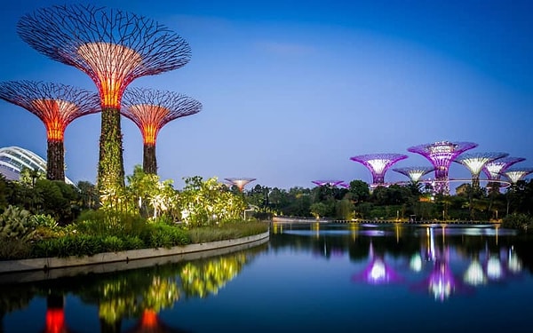 8. Singapur