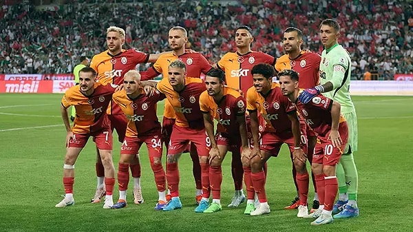 Galatasaray Yönetim Kurulu Üyesi İbrahim Hatipoğlu, Mauro Icardi'nin iptal edilen golü hakkında şunları söyledi: "Buradan Federasyon başkanımızın bu VAR hakemiyle ilgili yaptırımlarını ve düşüncelerini merakla bekliyorum. Takipçisi olacağız."