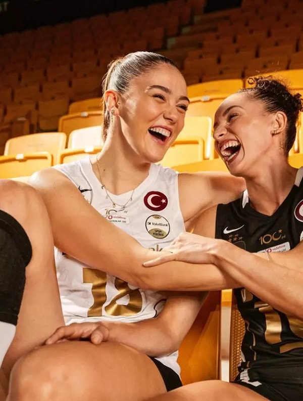 Gabriela Guimarães ya da hepimizin bildiği adıyla Gabi, Vakıfbank'ın smaçörü, kaptanı ve taraftarın göz bebeğiydi.