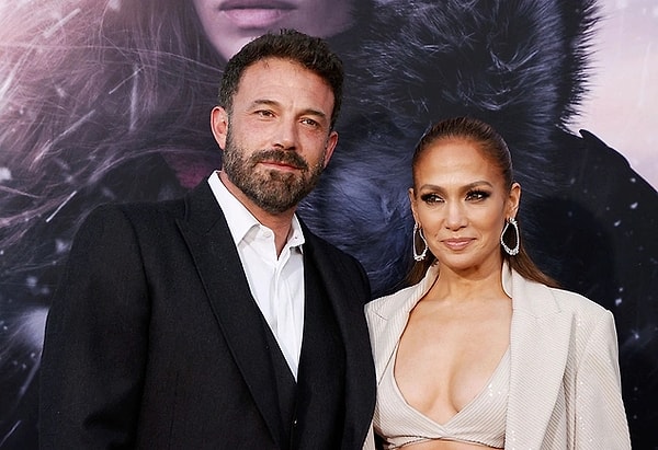 10. Aylardır gündemi çalkalayan Jennifer Lopez  ve Ben Affleck çiftinin boşanmalarındaki gerçek neden ortaya çıktı. İddialara göre; dünyaca ünlü çiftin evliliği Kick Kennedy yüzünden bitti.